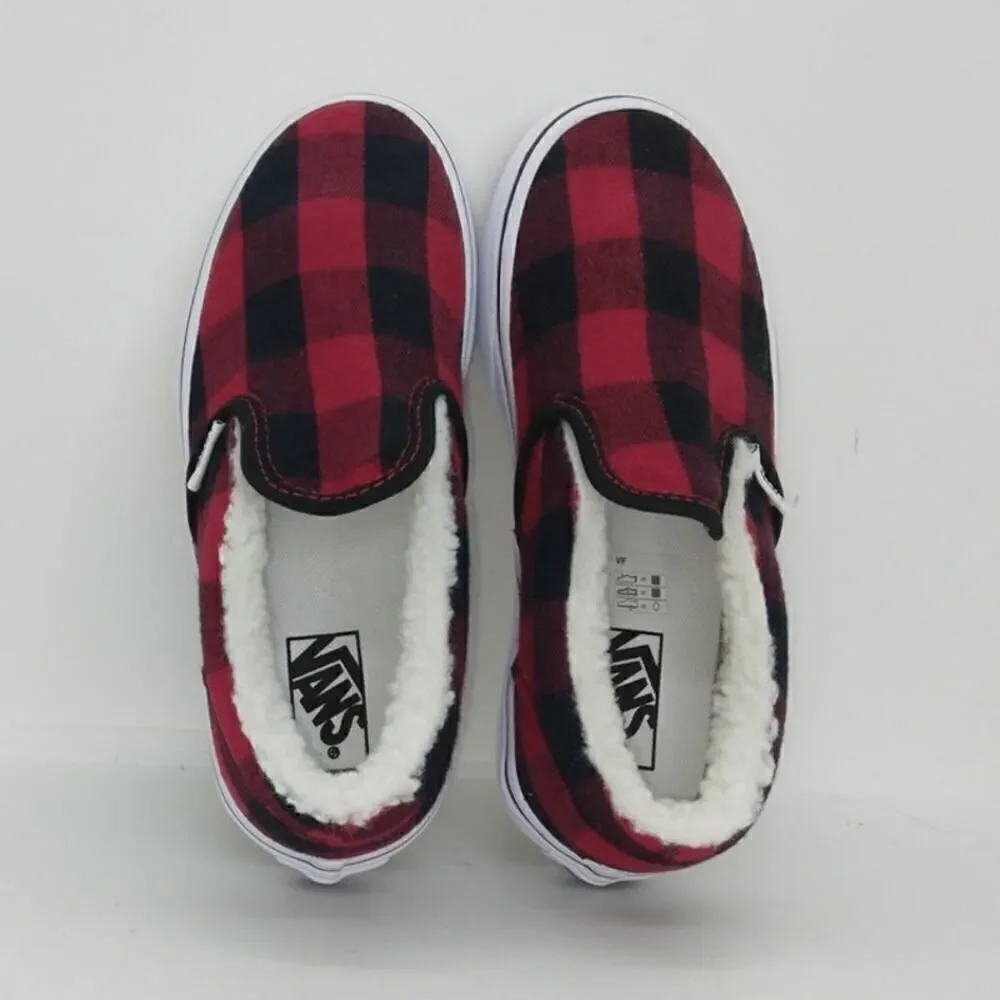 VANS Classic Slip-on Kids NEW w/Tags Red/Black Plaid Sherpa Sneakers - sz. 1 1/2